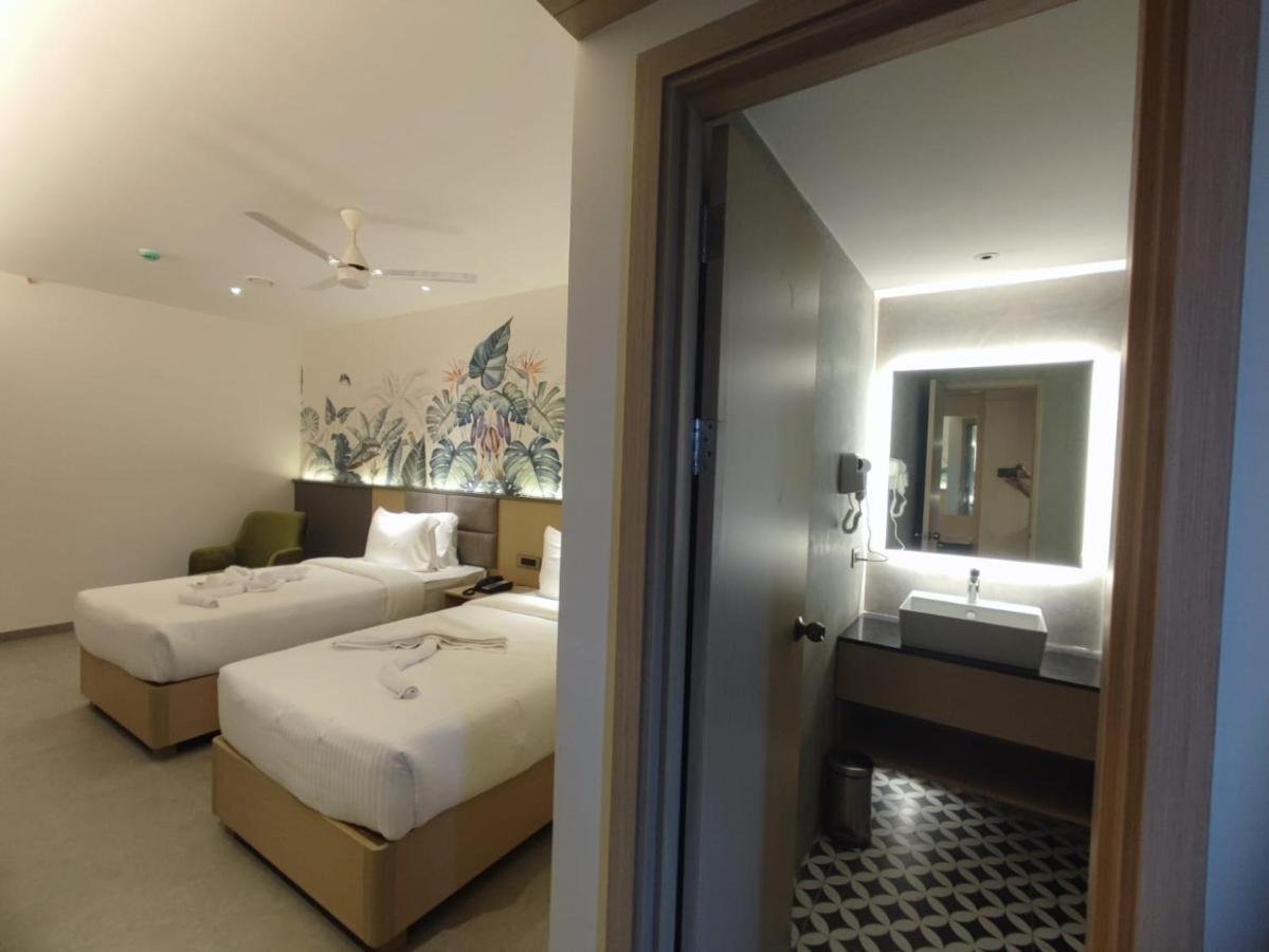 Signature Hotels Visákhapatnam Kültér fotó